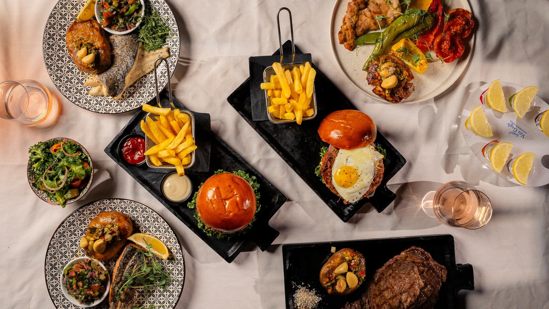 מסעדת חוף טולום